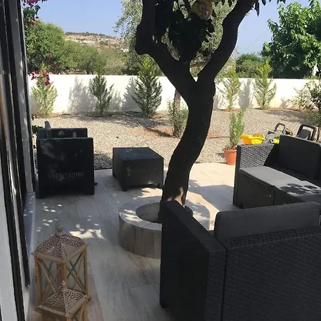 Apartman Chrysanthi And Pefkos Pefki