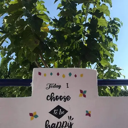 Apartman Chrysanthi And Pefkos *